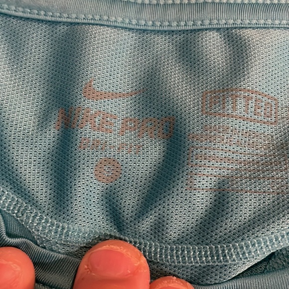 NIKE BUNDLE - Picture 15 of 16